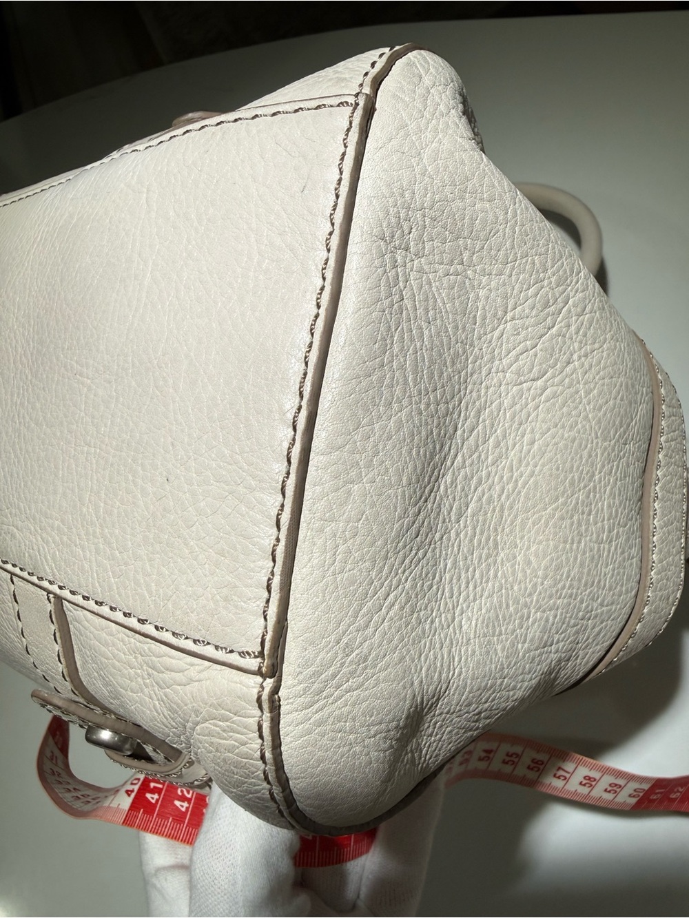 FOSSIL NWOT Leather Crossbody Shoulder Tote Handbag, Cream - Picture 9 of 13
